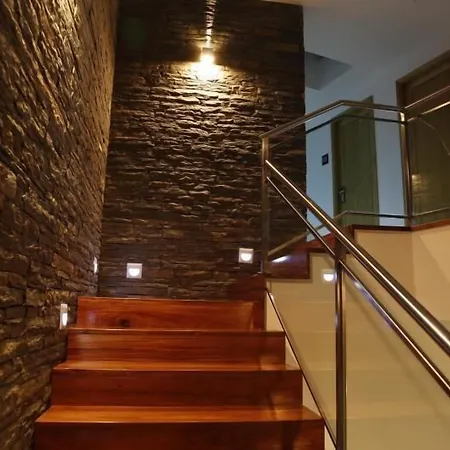 Lbv House Hotel Pinhão
