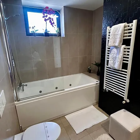 Lbv House Hotel Pinhão