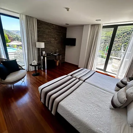 Lbv House Hotel Pinhão
