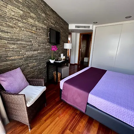 Lbv House 3* Pinhão