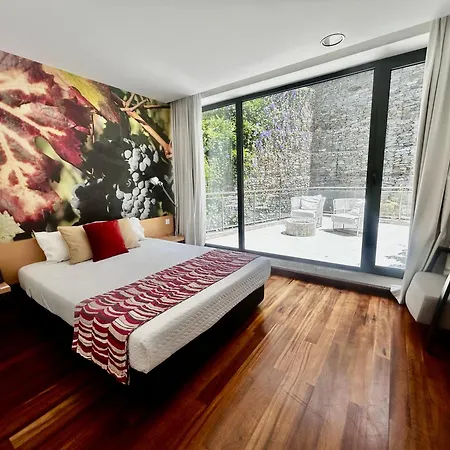 Lbv House Hotel Pinhão