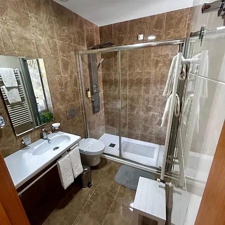 Hotel Lbv House 3*