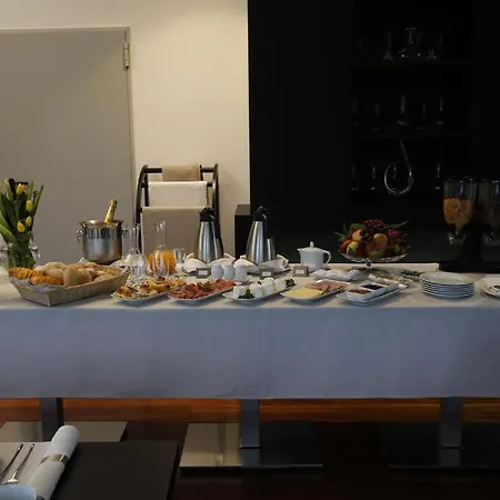 Lbv House 3* Pinhão