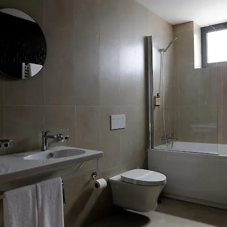 Lbv House Szálloda 3*