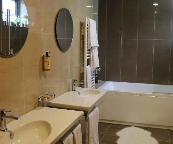 Lbv House Hotel Pinhão