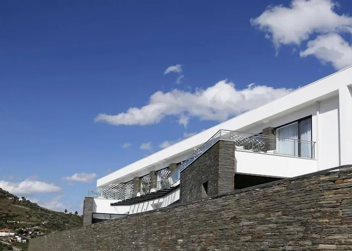 Lbv House Hotel Pinhão